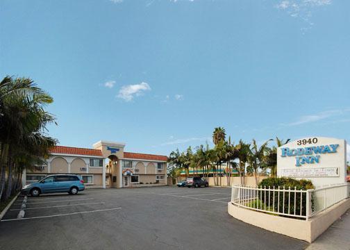 Rodeway & Motel